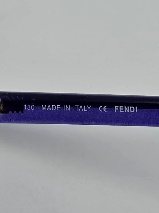 Fendi FS5219 513 Crystal Purple Frame Grey Gradient Lens Sunglasses w/ Case 58mm main image 10